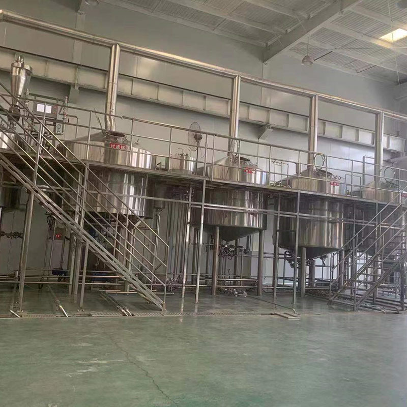 伊春精酿啤酒设备厂—平面布置、设备设计、制造、调试、培训等一条龙服务_COPY